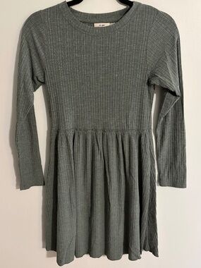 Francesca's ribbed long sleeve dress